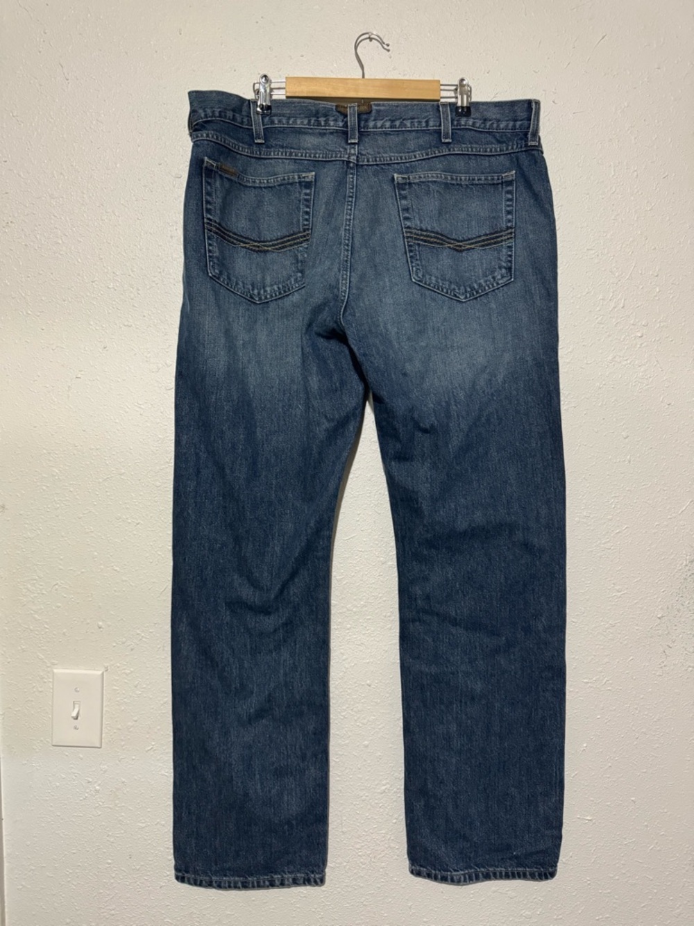 Ariat legacy M5 straight fit straight leg blue jeans 40/34